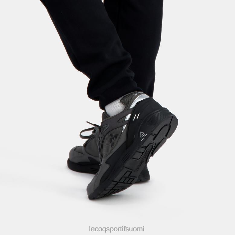 Le Coq Sportif kenkä lcs r1100 musta pohja harmaa miehet 86V2R543 kenkiä